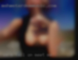 Im 6' tall blonde on meet me and blue.