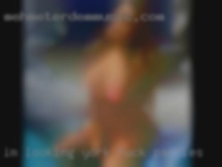 I'm York fuck parties looking for friends and  have fun.